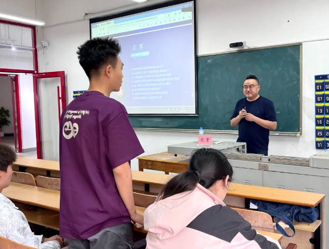 124(1).jpg 124(1).jpg